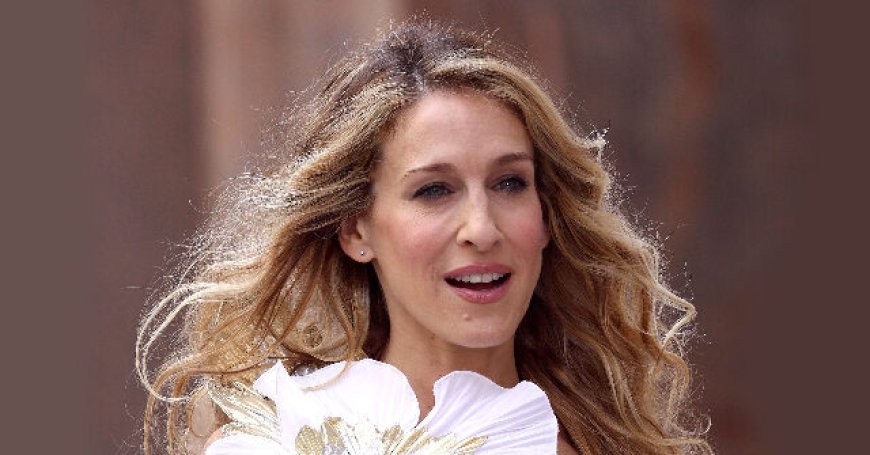 Sarah Jessica Parker Won't Push Her Politics Because 'Many Generations Were Elected Without Someone Having to Say Something on Instagram'