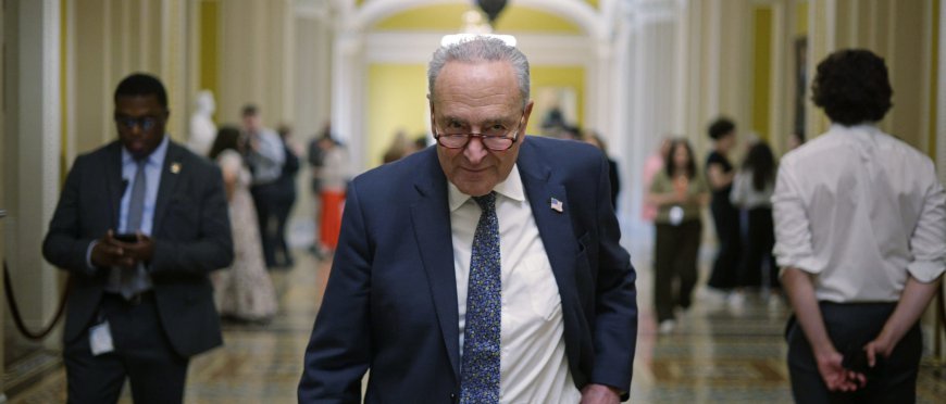 Chuck Schumer Lays Groundwork For Government Shutdown