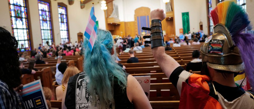 Christian University Rejects Massive Grant Meant To Turn Churches Gay After Backlash