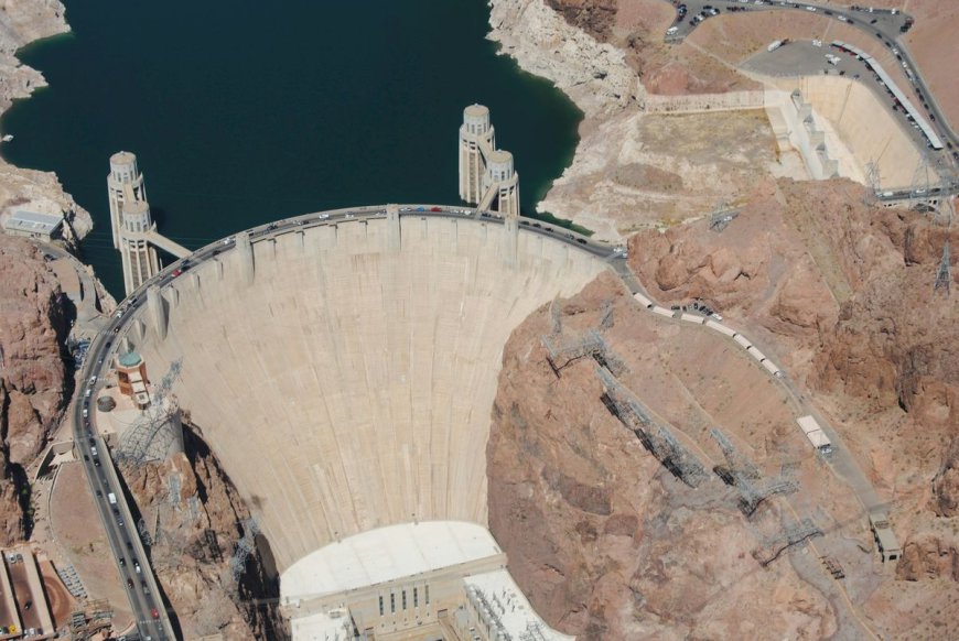 Dams Have Nudged Earth's Poles By Over 1 Meter In The Past 200 Years