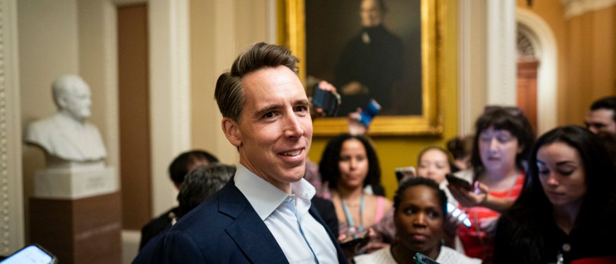 Trump Admin To Kill Another Massive Green Boondoggle, Hawley Says