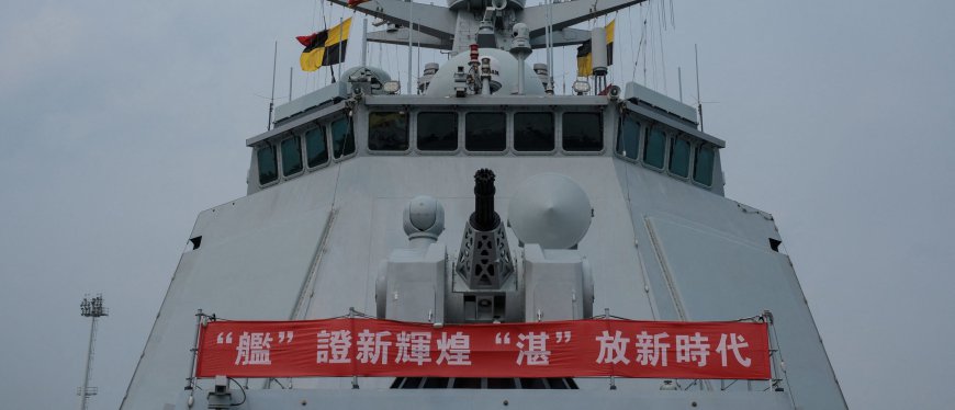 Chinese Naval Vessel Spotted Off Hawaiian Coast
