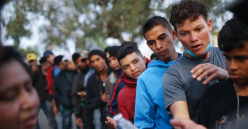 Globalist Economist Magazine Calls to 'Scrap' Asylum System (Then Import More Migrant Labor)