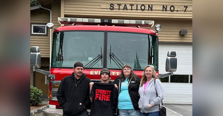 VIDEO -- 'I Swooped Him Up': Washington 13-Year-Old Saves Child Trapped in Seaweed Under Dock