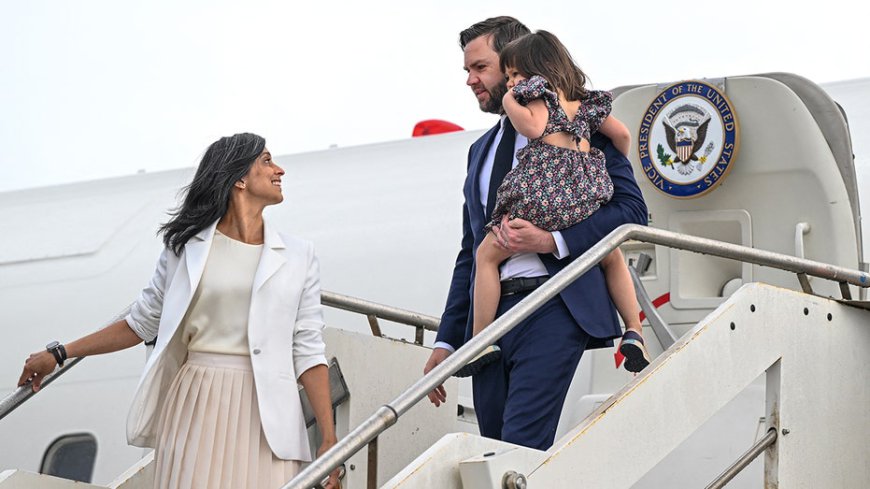 Bluesky liberals celebrate JD Vance being booed with his kids at Disneyland