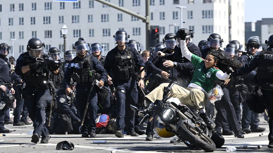Assaults on ICE officers surge 830% as Democrats caught 'doxing and physically assaulting' agents: DHS