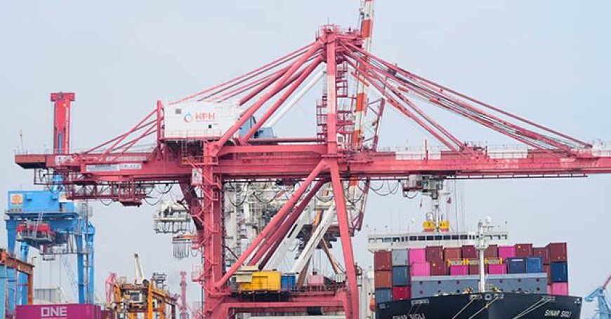 Trump: Indonesia Agrees to Pay 19 Percent Tariff, Open Up Market to U.S. in Trade Deal