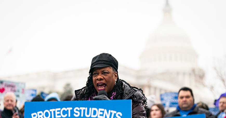 Report: GOP Lawmakers to Propose Bill Stripping National Education Association’s Federal Charter