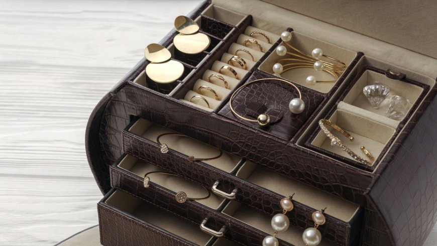 These trending stackable jewelry organizers are the ultimate storage solution