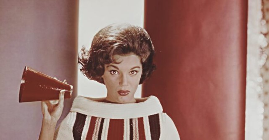 Star-Crossed Singer Connie Francis, Whose Hits Included ‘Pretty Little Baby’ Dead at 87