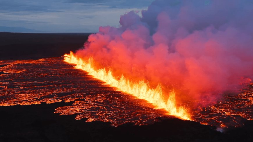 Dramatic Drone Footage Of Iceland's Latest Volcanic Eruption Shows An Epic Scene From Hell
