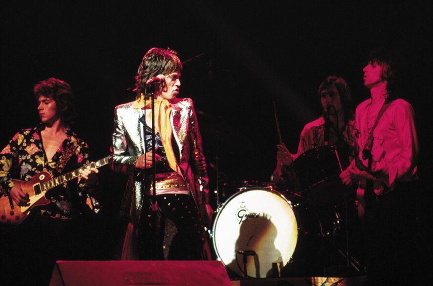 Stolen Rolling Stones Guitar Resurfaces at New York Museum After 54 Years…