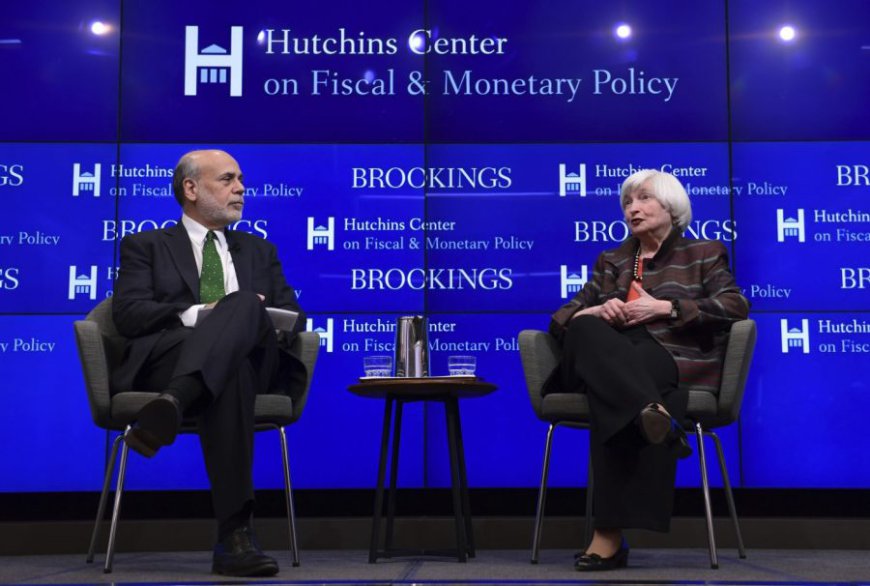 Bernanke, Yellen: Trump's Fed pressure could fuel inflation