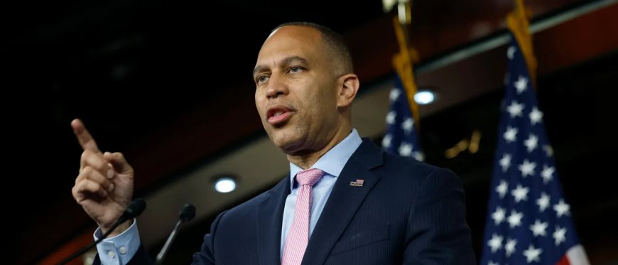 Hakeem Jeffries Admits Democrats Don’t Care About Epstein