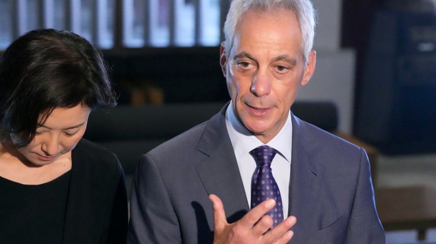 Rahm Emanuel tells Megyn Kelly a man can't become a woman