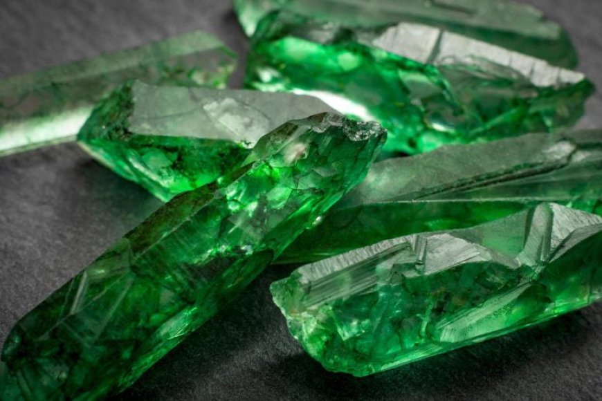 Earth’s Kryptonite: The Real Mineral Stranger Than Fiction