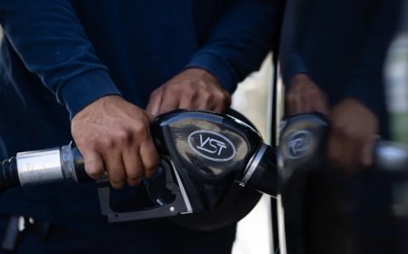 Gas Prices Fall under $4 for First Time in 5 Months after Hormuz Reopening