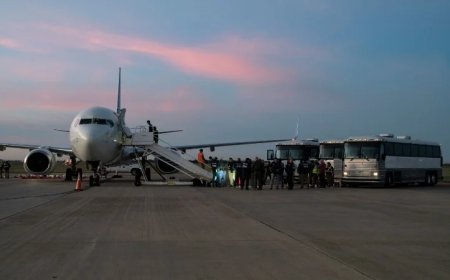 Deportations Reach 900,000