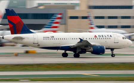 FAA investigates after incoming plane executes go-around due to aircraft leaving from intersecting runway