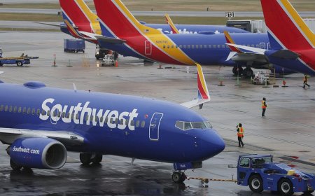 Southwest jet struck by ground equipment vehicle at Memphis airport