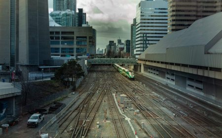 Metrolinx writes off $500M in signalling upgrades that are no longer useful
