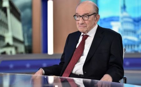 Alan Greenspan, Longtime Fed Chair And “Maestro” Of Markets, Dies At 100