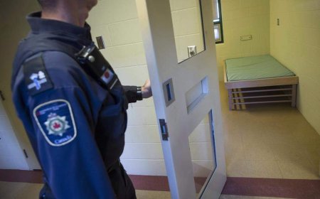 5 B.C. correctional officers needed medical treatment after fentanyl exposure