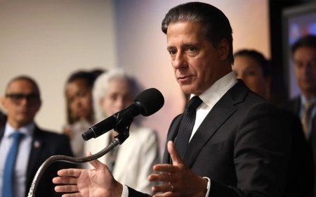 Los Angeles schools superintendent Alberto Carvalho resigns amid FBI probe