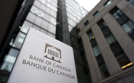 Bank of Canada security workers on strike after negotiations failed