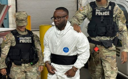 Army sergeant sentenced after shooting 5 soldiers and his male fiancé at Fort Stewart