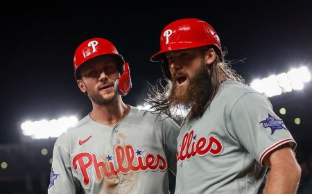 Phillies shock rival Nationals, score 8 runs with 2 outs in miraculous ninth-inning comeback