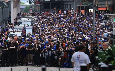 Knicks parade attendee who dumped trash on sidewalk identified as JPMorgan Chase DEI exec, promptly fired