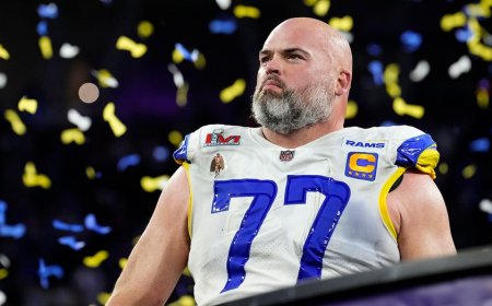 Former Rams star says he's keeping tabs on Aaron Donald return after Myles Garrett trade