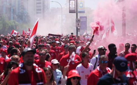 Watch live coverage of Canada, Switzerland fans marching to BC Place ahead of game