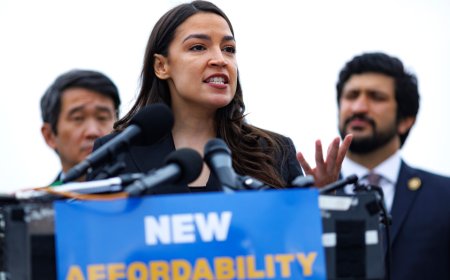 AOC’s primary win reignites speculation over 2028 White House bid, Schumer challenge