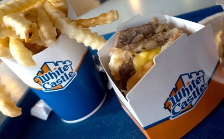 Woman mourns the loss of beloved White Castle in Queens; will pull at your heartstrings