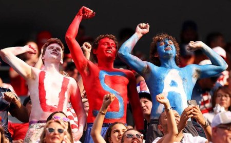 USA fans rage at Kamala Harris after World Cup stunner, Natalie Decker hits the pool & more Caitlin Clark