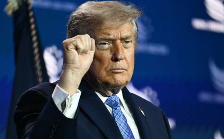 Trump warns ‘godless communists’ will turn cities into slums as Dems fail to fight socialist surge