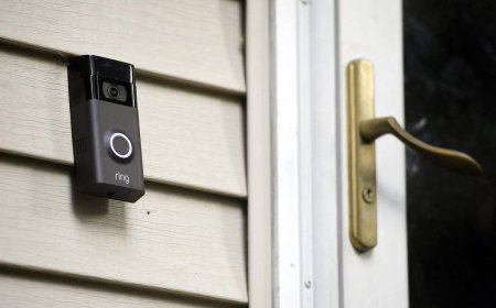 ‘Door-kick challenge’ frustrates B.C. homeowners