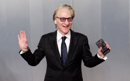 Bill Maher lauds foreign visitors at World Cup: 'They are reminding Americans this place is kind of awesome'