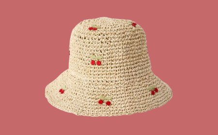The Curator: Here’s what to pack for the perfect beach day