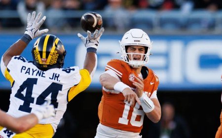 Arch Manning's NFL star grandfather laments hype around Texas quarterback