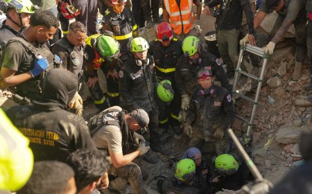 Rescue teams race against clock to find Venezuela earthquake survivors