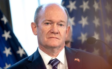 Top Democrat lawmaker suffers minor injuries in Delaware car crash
