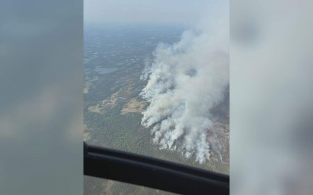 Wildfire forces evacuation of remote Northwest Territories village