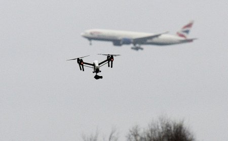 JetBlue flight reports drone strike during approach to New York airport: FAA