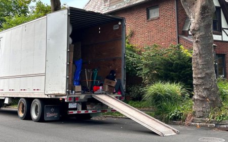 California couple says moving company doubled their price and is now holding belongings 'for ransom': report