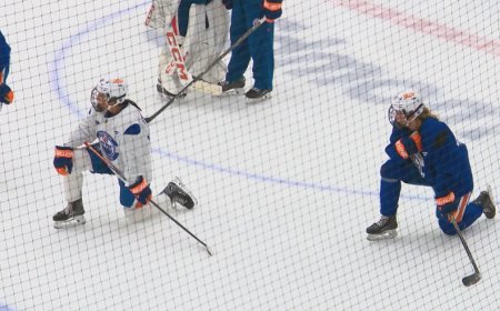 Oilers invite 3 female hockey players to join NHL development camp roster