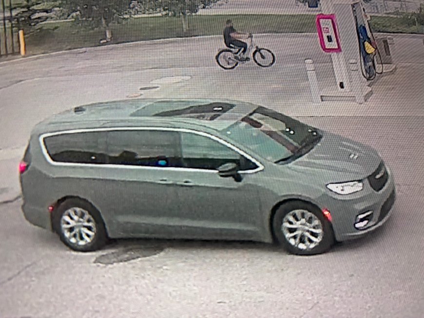 Person of interest identified in Edmonton alleged child luring case