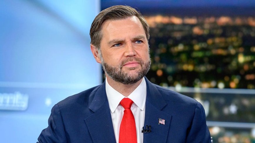CNN panel swoons over JD Vance's glow-up, admits media blitz is 'impressive' following 'The View' appearance